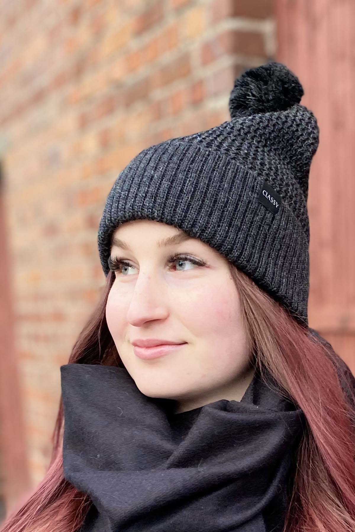 Alpakka tupsupipo Suasi grafiitti sivusta