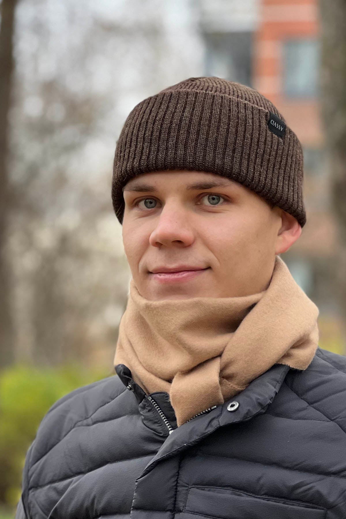 Alpakkapipo Taquile tummanruskea sivusta