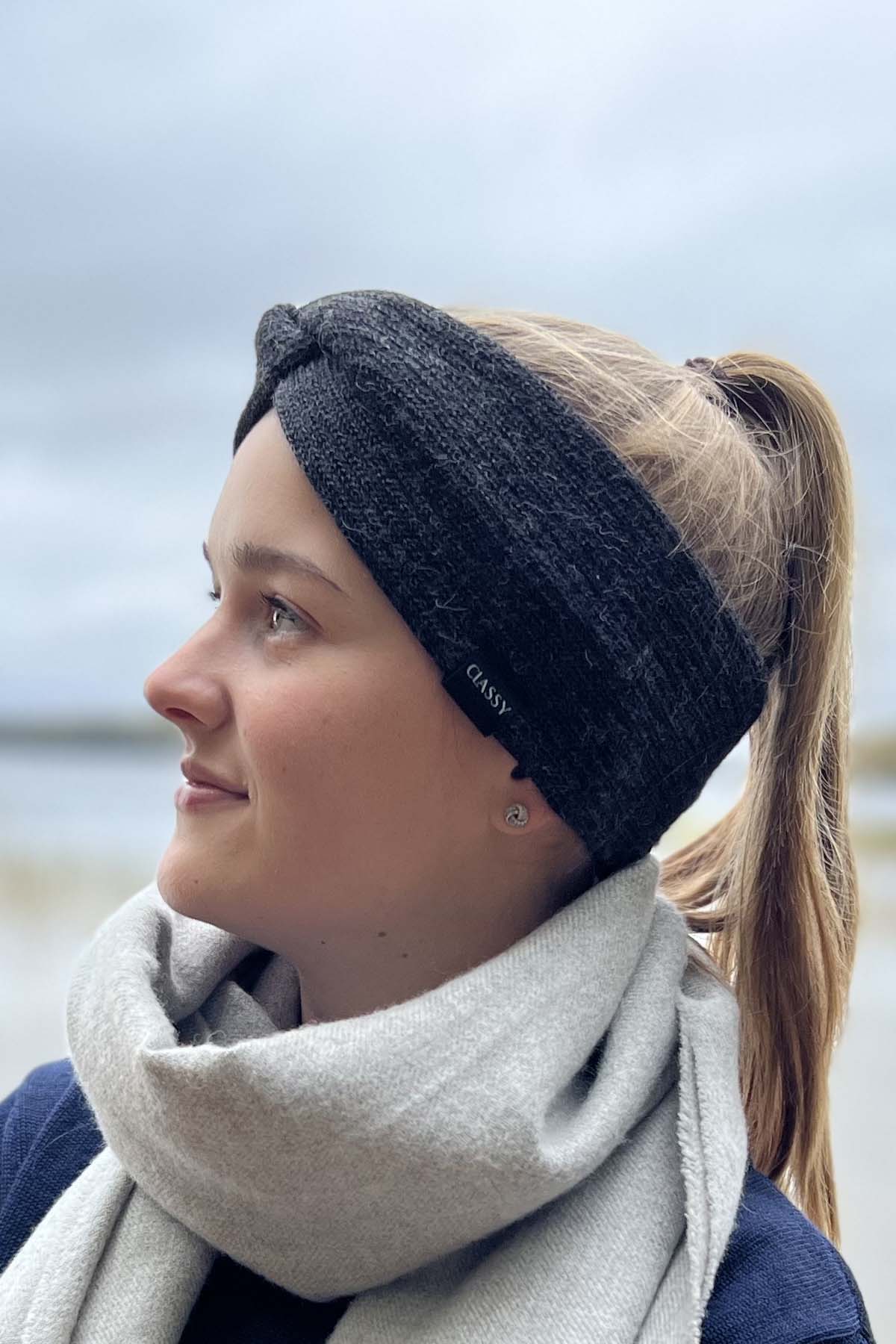 Alpakkapanta grafiitti tummanharmaa Huacachina edestä