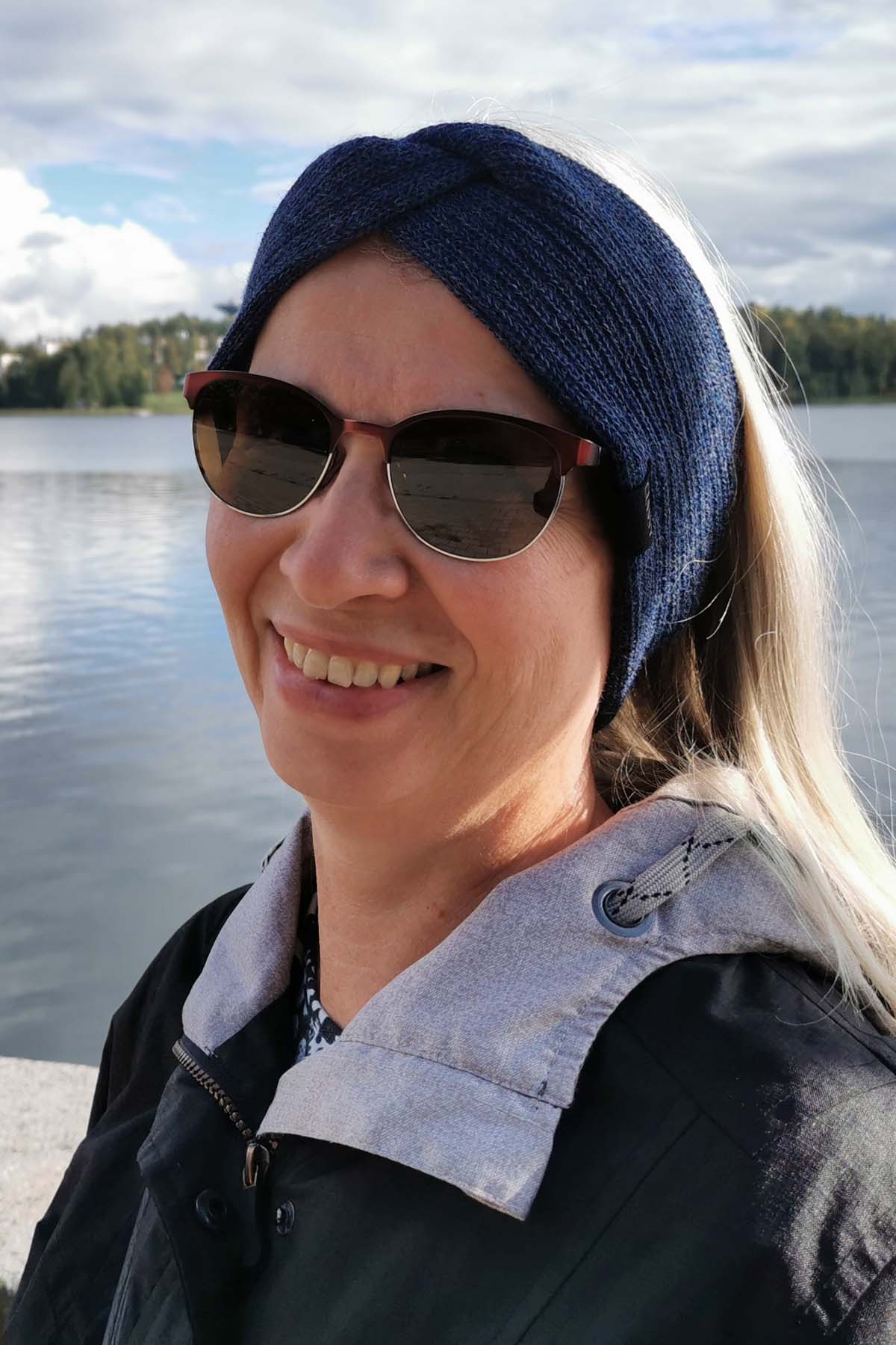 Alpakkapanta farkkusininen Huacachina sivusta