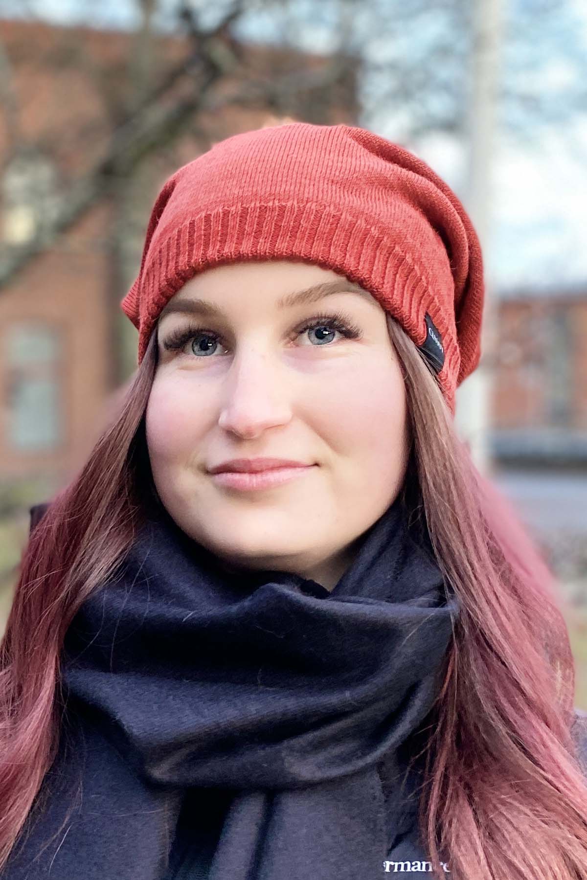 Chachani alpakkapipo pihlajan punainen sivusta